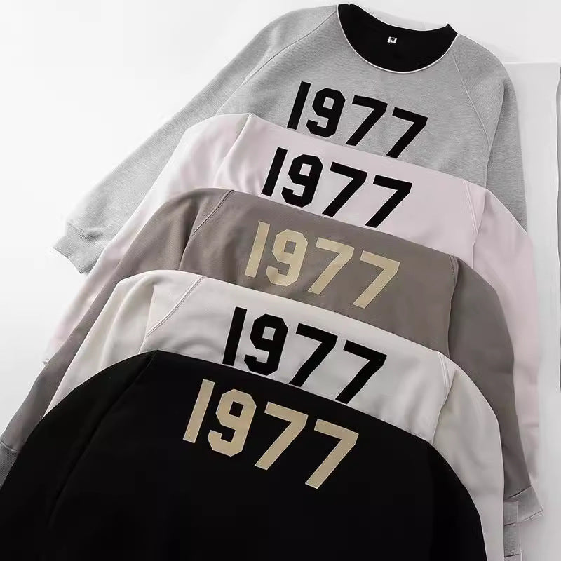ESSENTIALS 1977 Crew Neck